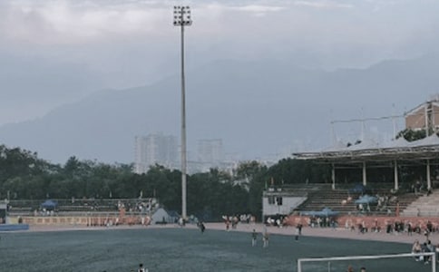 學(xué)校的操場(chǎng)作文14篇【精華】