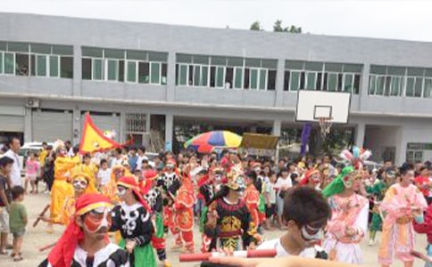 �����L�ף������ݎ��c����