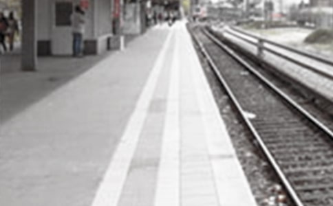 ��܇վ����