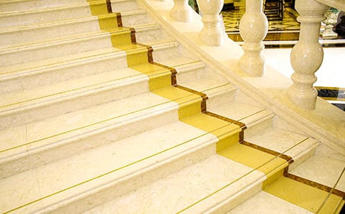 感恩文章:樓梯間里的父愛