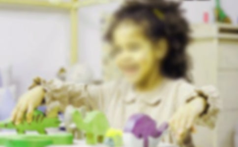 ��Ц��Ů������