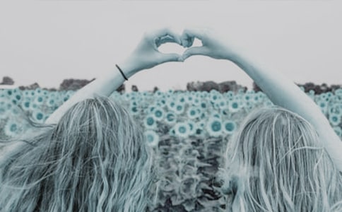 關心女孩子的簡單的話