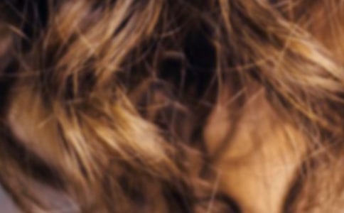 頭發掉的厲害怎么辦,10個習慣解決掉頭發