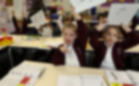 (��)С�WС�W����������3ƪ