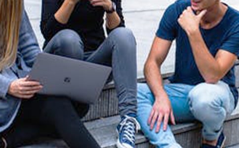 鼓勵高考學(xué)子的經(jīng)典語句