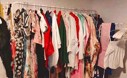 最新謎語:不要脫衣服(打一種交通工具)