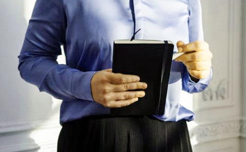 �������}�������Y����