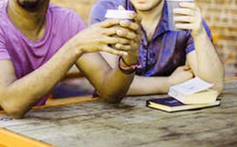 大學生自我鑒定600字