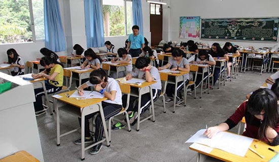 �������п�ԇ��Ŀ��Y����