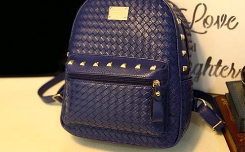 你的背包是否太重作文