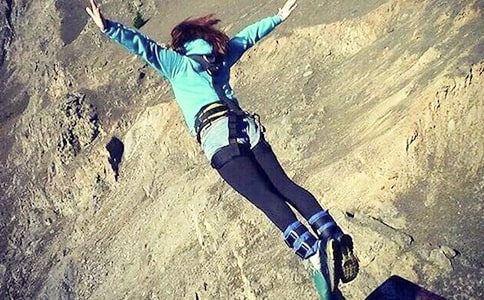 驚險的蹦極敘事作文