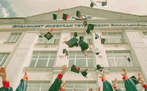 ���I�Ƀ���������̾�