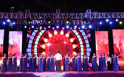 ���I��������~