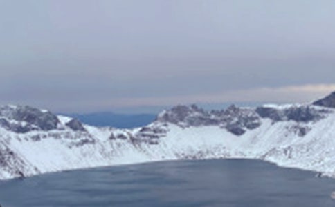 [��]�L��ɽ����