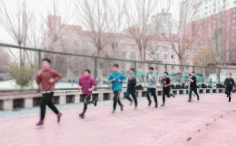 難忘的長跑作文