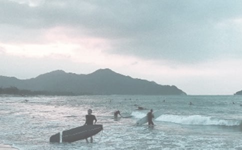 海邊沖浪作文(通用32篇)