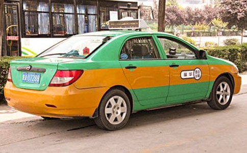 大班語言教案《神奇的出租車》