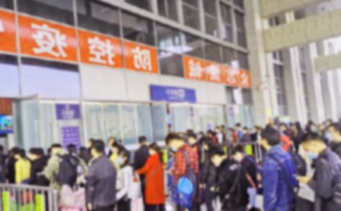 ���\�M��