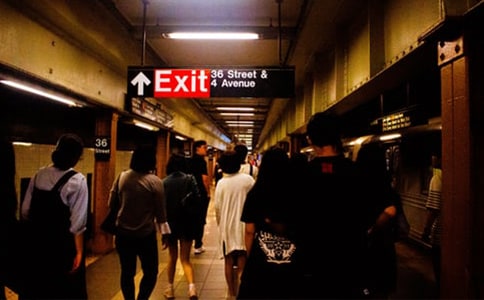 �˵��F�r���µ��Fվ�_����ô�k��