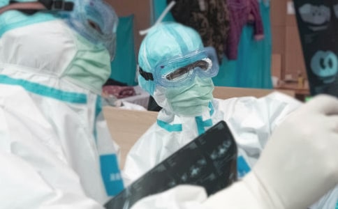 2020年抗擊肺炎“疫”情的手抄報(bào)