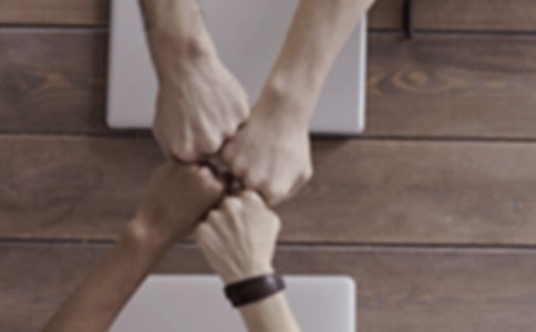 鼓勵高三學生拼搏的歌曲