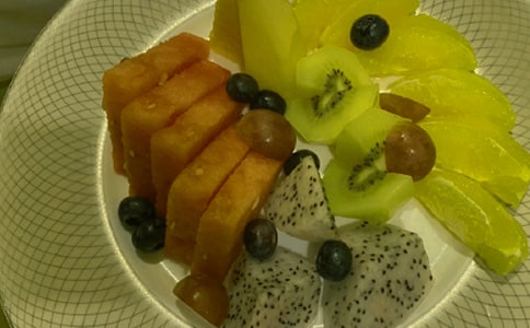 美術活動美味大果盤教案