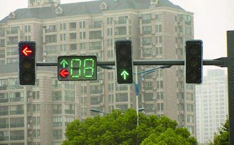 紅綠燈作文(必備)