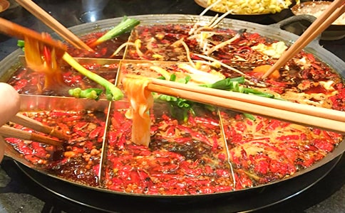 吃火鍋?zhàn)魑暮霞?4篇】