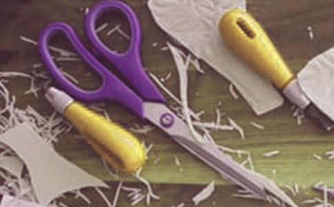 大班音樂教案《小燕子拿剪刀》含反思