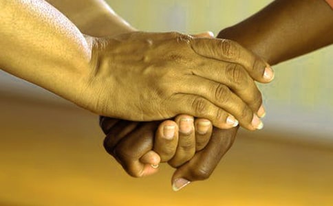 與命運講和散文