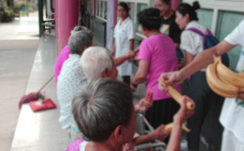 ����Ժ������`���R��(3)