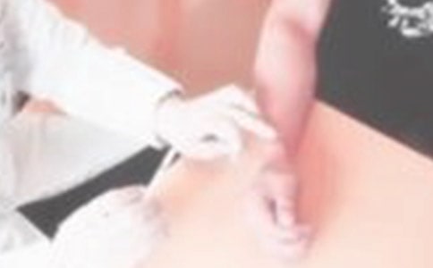 給小樹看病看圖寫話作文 - 體裁樹作文