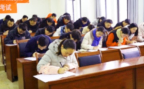 �W���Ŀ�ԇ�ɿ��u�Z