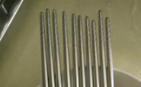 ���Ӄ�������