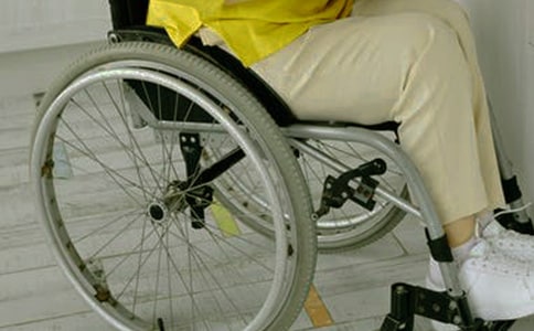 10輪椅上的霍金