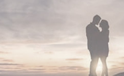 ��Ů���хf�h��