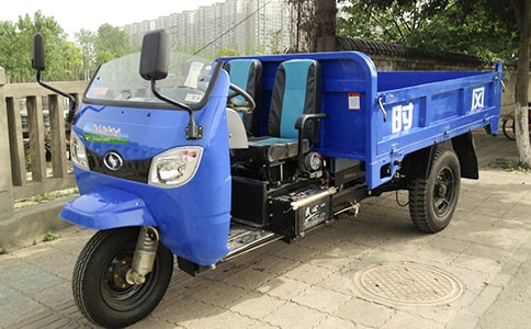 一位三輪車夫優(yōu)秀作文800字