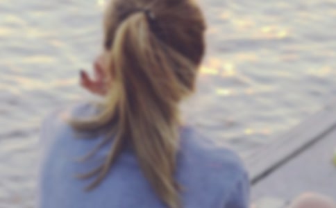 ��ɫ��Ů����������