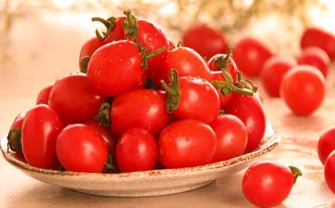 ʥŮ������