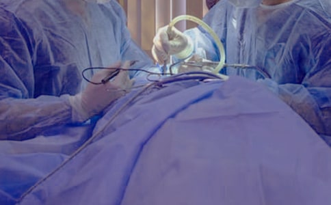 球星姚明腳趾做手術數周不能上場