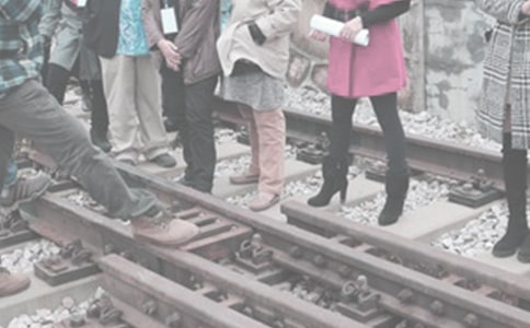 �F·�ֈFί�������Y