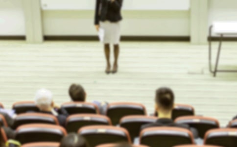 托福作文模版:?jiǎn)我挥^點(diǎn)式寫作提綱