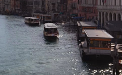 課文藍(lán)藍(lán)的威尼斯教案設(shè)計(jì)