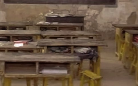 �l��С�W�̎��������M���E