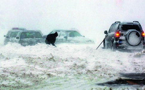 ��ѩ�����M���E