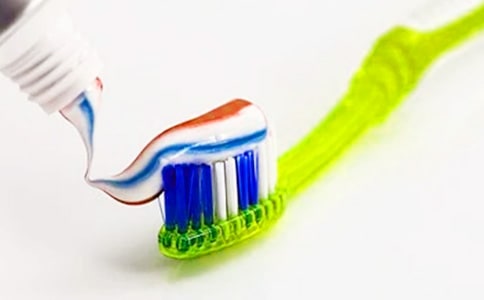 ��ʲôˢ��ǰ���಻��մˮ�����_��ˢ������