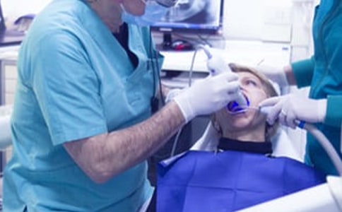 С��̰��{�~�������t����