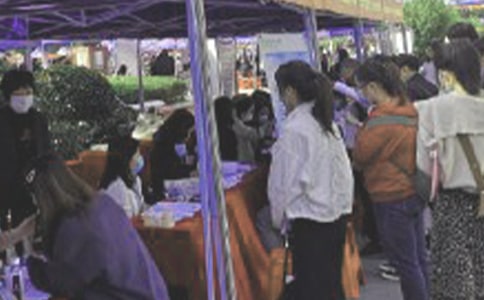 �qĩ̽�L��Ƹ������W���������N�`�^