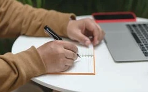 �ϰ������