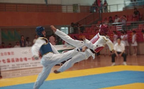 �W��ȭ�����ĺϼ�(15ƪ)